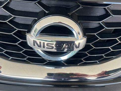 Used 2018 Nissan Sentra SR FWD image 28