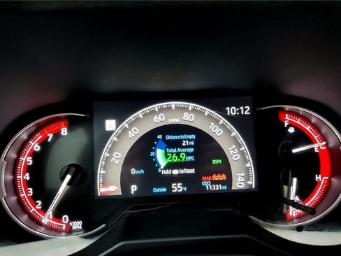 Certified 2025 Toyota RAV4 LE image 26