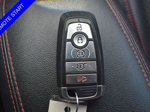 Used 2023 Ford Escape ST-Line AWD/4WD image 6