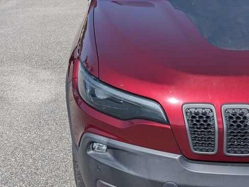 Used 2021 Jeep Cherokee Trailhawk w/ Sun, Sound & Nav Group AWD/4WD image 9