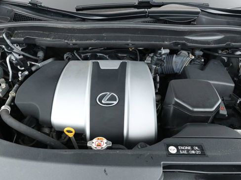 Used 2019 Lexus RX 350L Luxury image 25