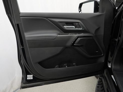 New 2026 Chevrolet Silverado EV LT AWD/4WD image 21