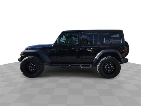 Used 2023 Jeep Wrangler Sport S image 5