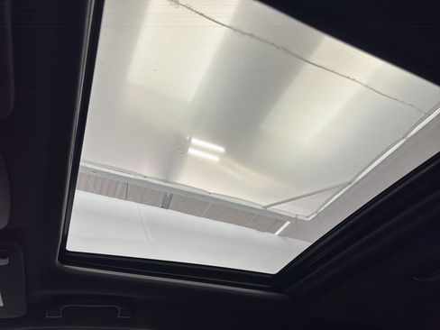 Used 2025 Subaru Forester Premium w/ Convenience Package #1 image 22