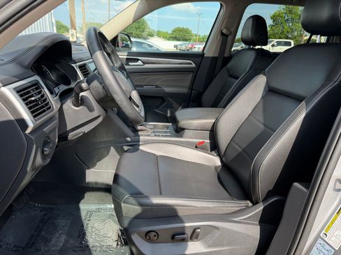 Used 2021 Volkswagen Atlas SE FWD image 20