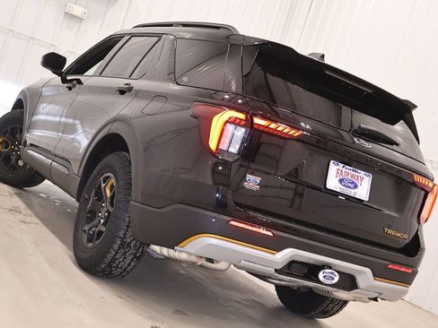 New 2026 Ford Explorer Tremor AWD/4WD image 36