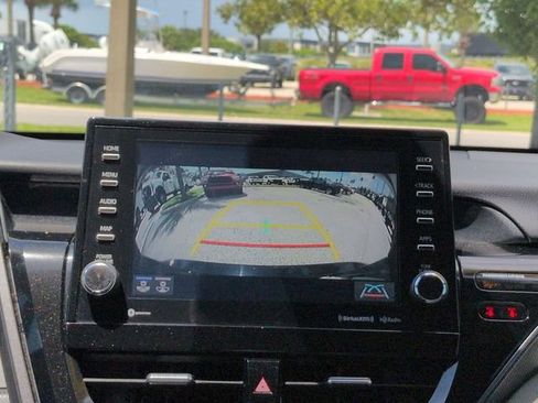 Used 2022 Toyota Camry XSE FWD image 20
