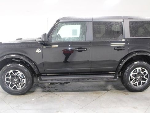 New 2025 Ford Bronco Outer Banks image 5