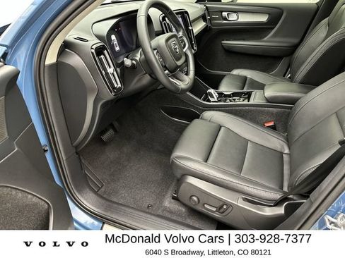 Certified 2024 Volvo XC40 B5 Plus w/ Protection Package Premier AWD/4WD image 11