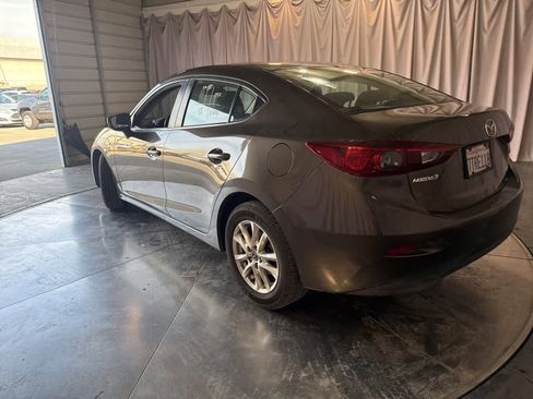 Used 2016 MAZDA MAZDA3 i Sport w/ Preferred Equipment Package image 7