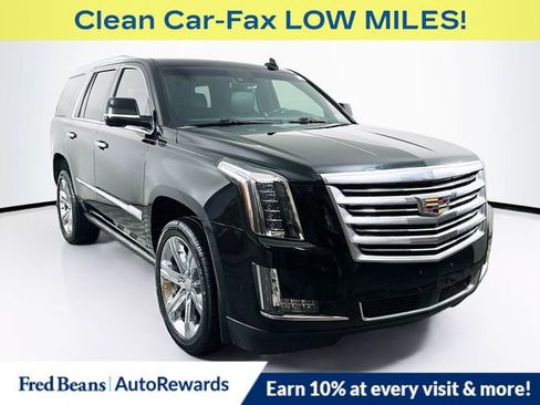 Used 2019 Cadillac Escalade Platinum image 1