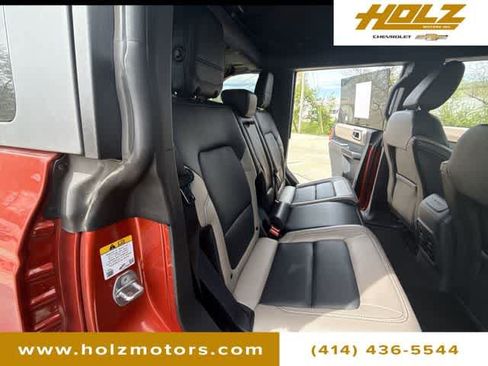 Used 2024 Ford Bronco Wildtrak AWD/4WD image 28