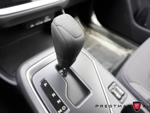 Used 2025 Subaru Crosstrek 2.5i Premium AWD/4WD image 36