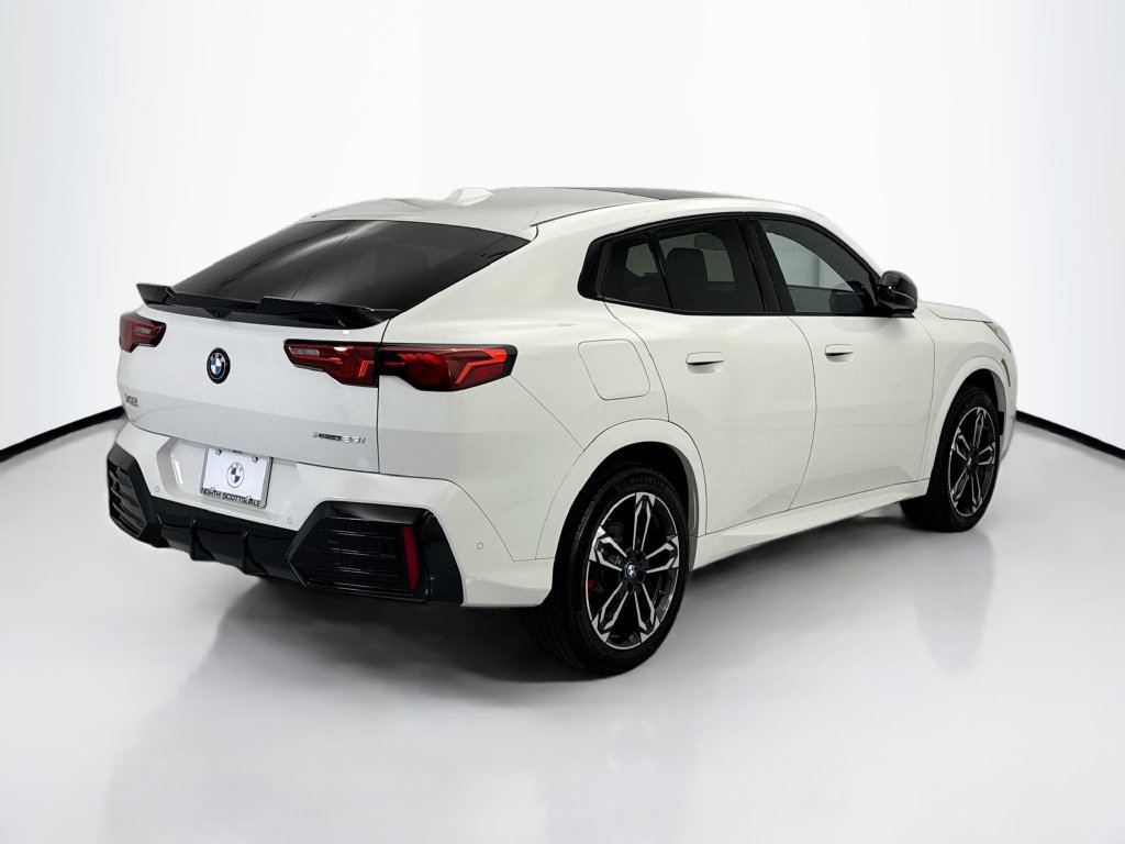 Certified 2026 BMW X2 xDrive28i w/ Technology Package AWD/4WD image 5