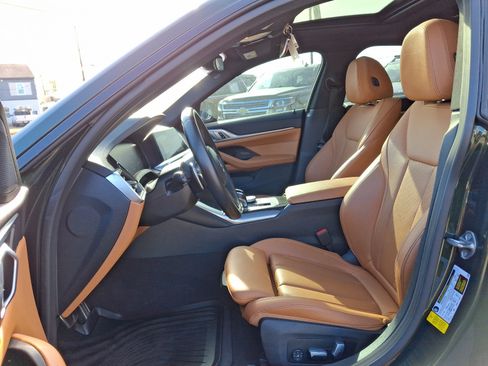 Used 2022 BMW 430i Gran Coupe w/ M Sport Package image 13