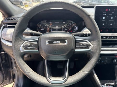 Used 2024 Jeep Compass Sport AWD/4WD image 21