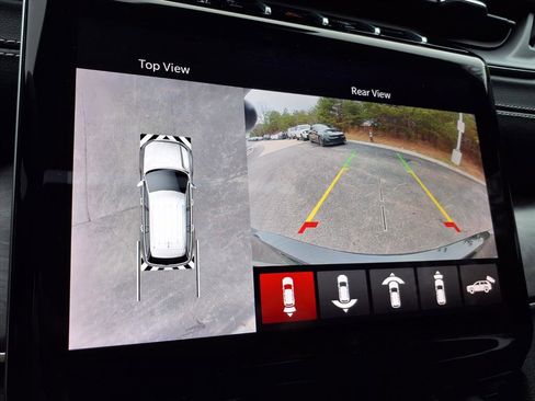 Used 2024 Jeep Grand Cherokee L Limited w/ Luxury Tech Group II image 19