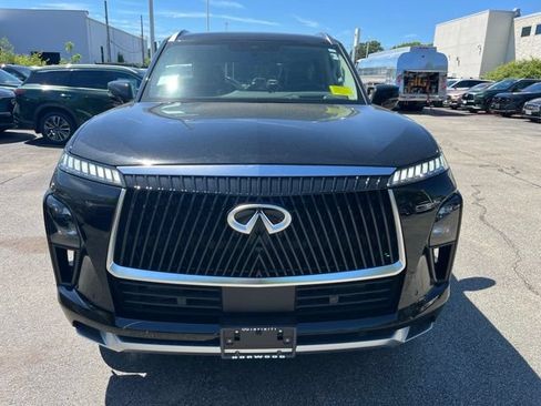 New 2026 INFINITI QX80 Luxe AWD/4WD image 8