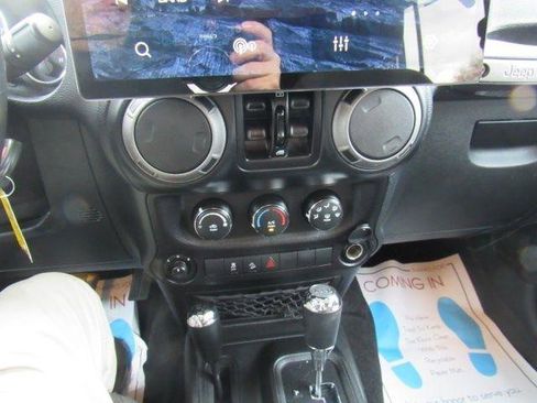 Used 2017 Jeep Wrangler Unlimited Sport w/ Quick Order Package 24S image 20