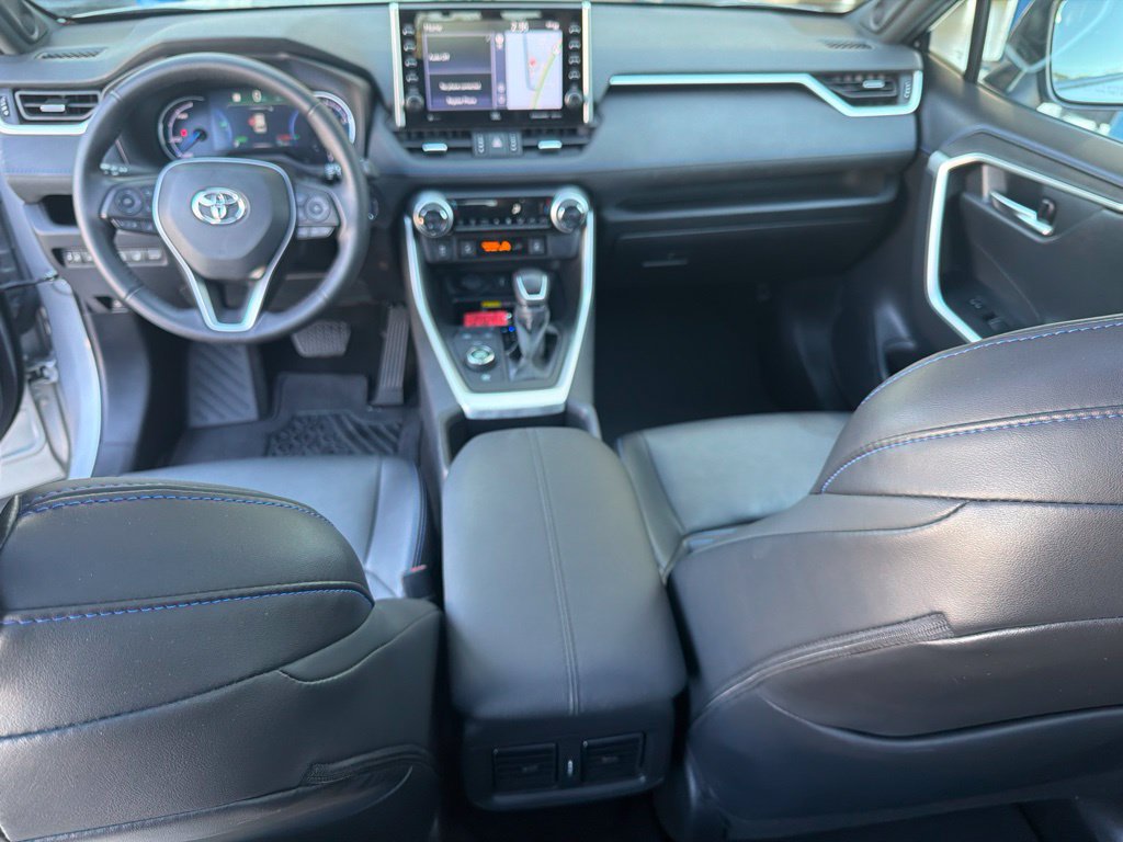 Used 2022 Toyota RAV4 XSE AWD/4WD image 17