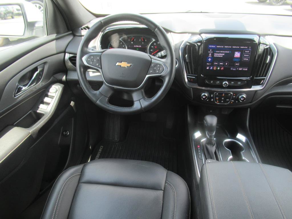Certified 2023 Chevrolet Traverse LT FWD image 13