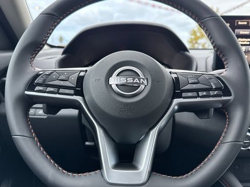 New 2025 Nissan Altima 2.5 SR w/ SR Premium Package image 19