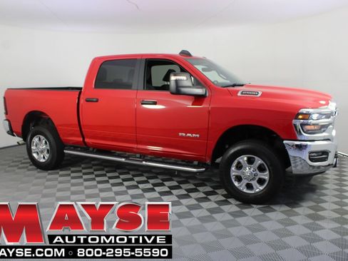 Used 2026 RAM 2500 Big Horn AWD/4WD image 1