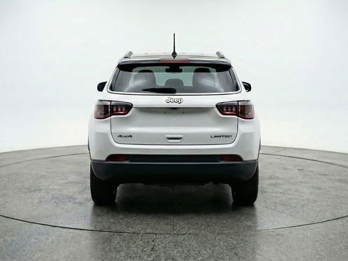 Used 2025 Jeep Compass Limited AWD/4WD image 7
