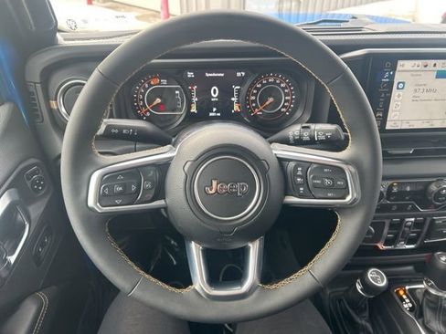 New 2024 Jeep Wrangler Sahara w/ Technology Group image 17