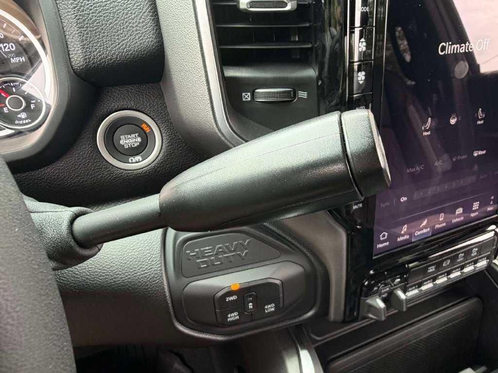 New 2026 RAM 2500 Big Horn AWD/4WD image 19