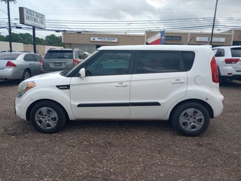 Used 2013 Kia Soul image 3