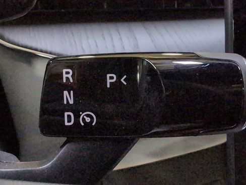 Used 2025 Polestar Polestar 3 image 12