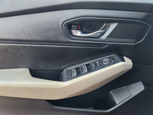 Used 2024 Honda Accord EX image 29