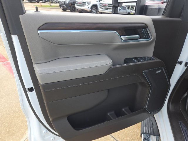 Used 2023 GMC Sierra 1500 SLT AWD/4WD image 21
