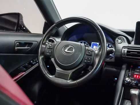 Used 2021 Lexus IS 300 w/ Comfort Package RWD image 15
