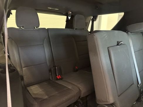 Used 2022 Chevrolet Tahoe LS image 10