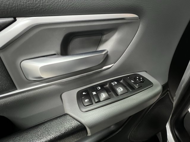 Used 2020 RAM 1500 Big Horn AWD/4WD image 23