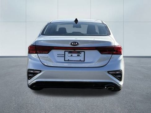 Used 2020 Kia Forte LXS image 7