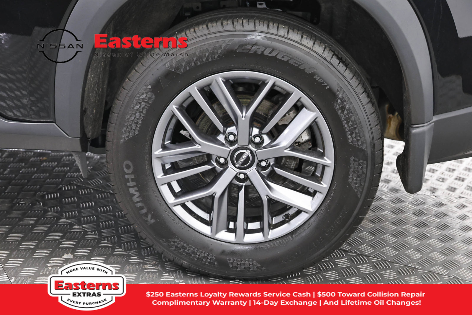 Used 2023 Nissan Rogue S AWD/4WD image 29