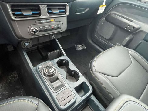 New 2026 Ford Maverick Lobo AWD/4WD image 25