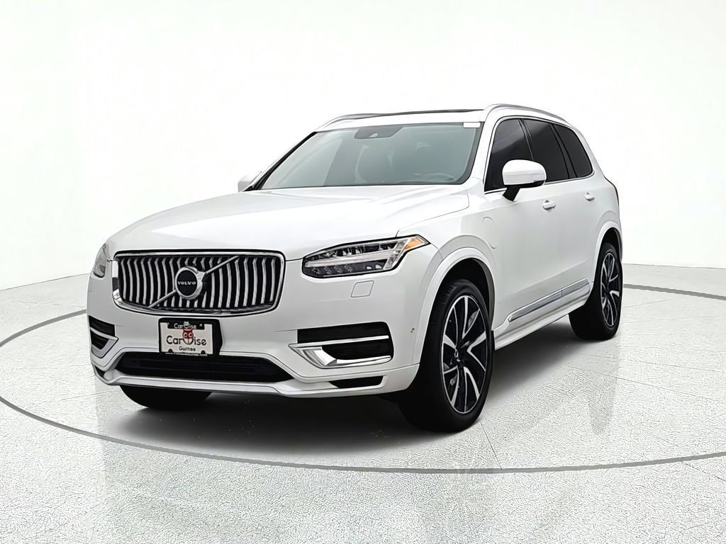 Used 2021 Volvo XC90 T8 Inscription Expression w/ Protection Package Premier AWD/4WD image 2