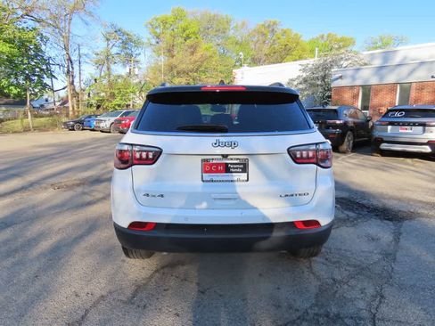 Used 2025 Jeep Compass Limited AWD/4WD image 5