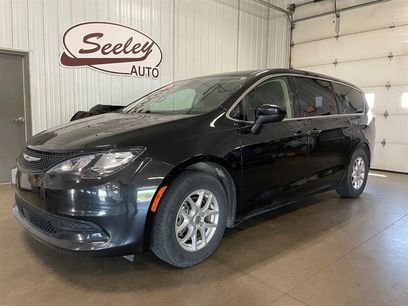 Used 2022 Chrysler Voyager LX