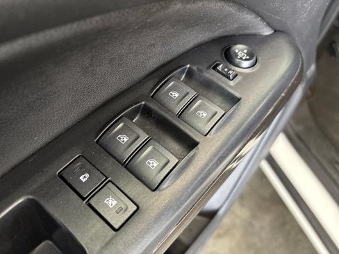Used 2022 GMC Canyon Elevation w/ Trailering Package AWD/4WD image 13