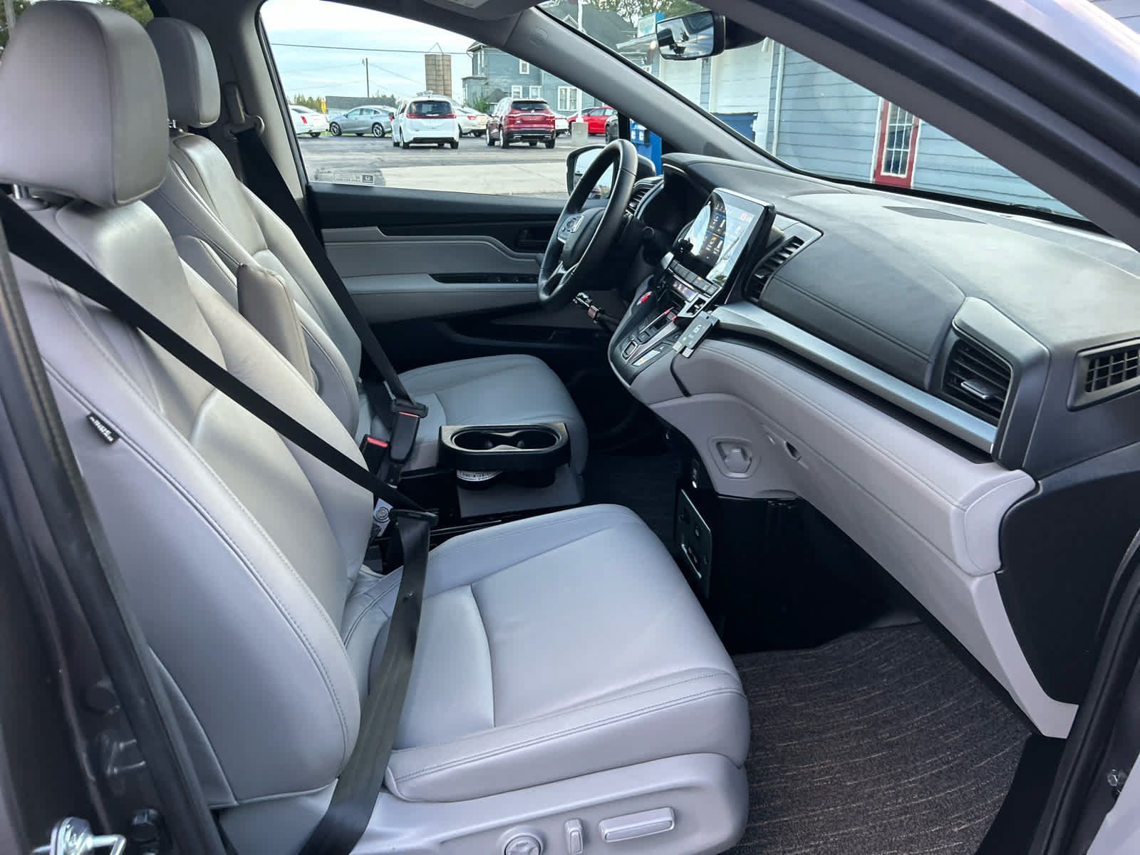 Used 2024 Honda Odyssey EX-L image 32