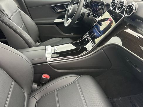 Certified 2025 Mercedes-Benz GLC 300 4MATIC image 16