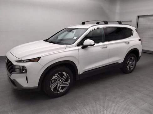 Used 2023 Hyundai Santa Fe SEL FWD image 2
