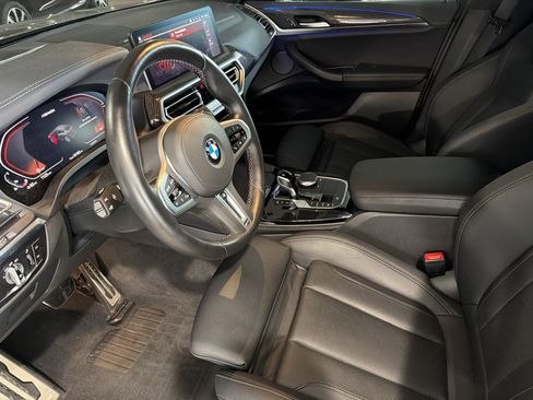 Certified 2023 BMW X4 M40i w/ Premium Package AWD/4WD image 3