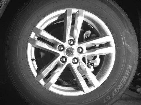 Used 2024 Ford Explorer XLT w/ Equipment Group 202A image 12