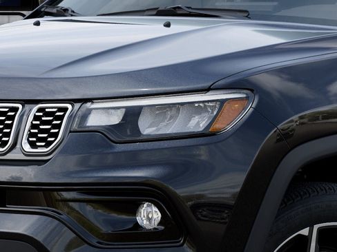 New 2026 Jeep Compass Limited AWD/4WD image 19